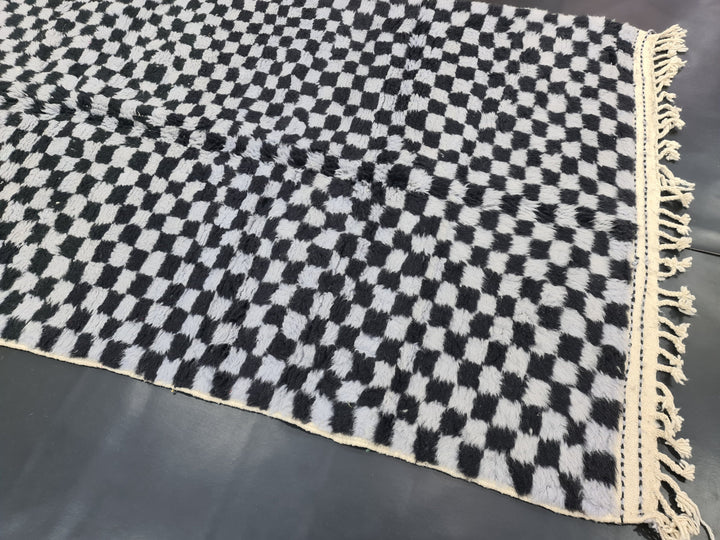 Authentic Beni Ourain Rug, Moroccan Handmade Rug, Berber Rug, Checkered Beniourain Rug, Scandinavian Rug, Gray and Black Rug.