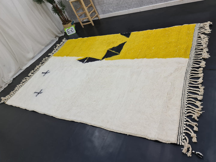 Moroccan Rug, Handmade Beni Ourain Rug, Authentic Moroccan Rug, Azilal Rug,Berber Rug, White and Yellow Wool, Abstract Rug, Bohemian rug