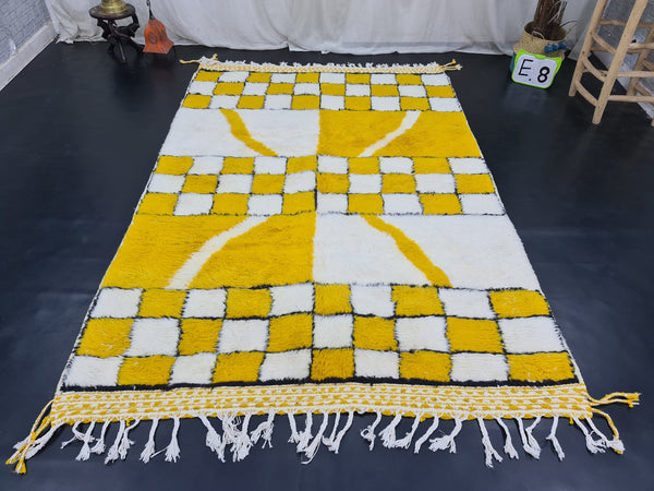 Abstract Moroccan Carpet, White and Yolk Yellow Rug, Beni Ouarain Rug, Authentic Wool, Berber Rug, Checker Rug, Handmade Rug,Teppish Marokko