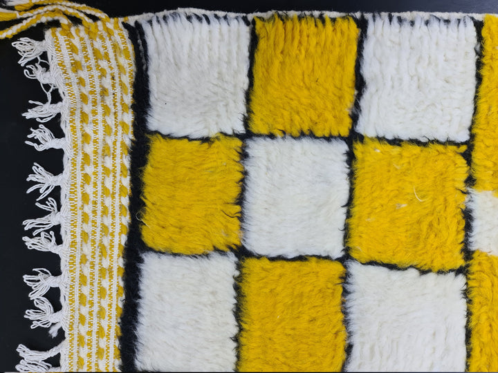 Abstract Moroccan Carpet, White and Yolk Yellow Rug, Beni Ouarain Rug, Authentic Wool, Berber Rug, Checker Rug, Handmade Rug,Teppish Marokko