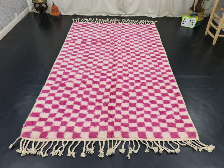 Beni Ourain Handmade Rug, Moroccan Rug, Berber Rug, Beniourain Tribal carpet, Azilal Rug, White and Pink Rug, Checker Rug, Tapis Marocain