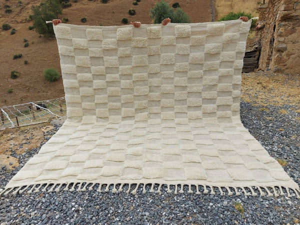Checkered rug, Customized Mrirt rug, Area rug, Checkerboard rug, Berber White rug, Beniouarain rug, Moroccan rugs, Handwoven rug
