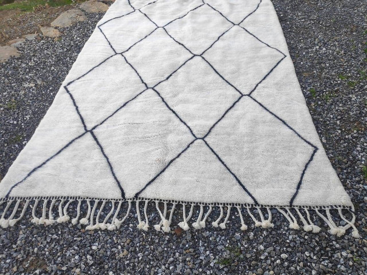 Beniouarain rug, Mrirt rug, Moroccan rugs, White wool rug, Made to order rug, Autentic beni ouarain rug, Berber rugs, Customized rug