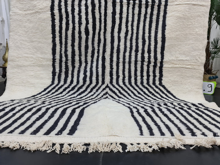 Gorgeous Beni Ourain Rug, Moroccan Handmade Carpet, Striped Rug, Tribal Rug, Berber Rug, White and Black Rug, Tapis berbere, Tapis Marocain