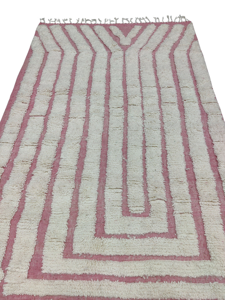 Pink moroccan rug, Azilal rug, Pink boujaad rug, Berber teppich, Moroccan carpet, moroccan rug , Morocco rug, Morokko teppich, pink rug