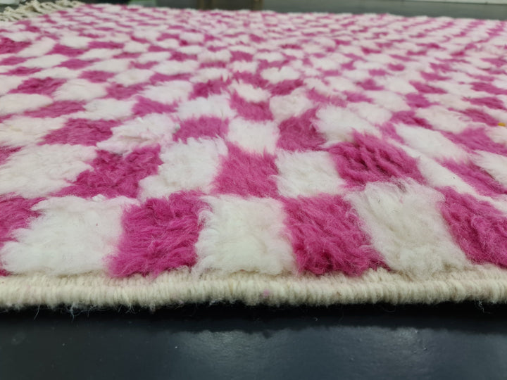 Beni Ourain Handmade Rug, Moroccan Rug, Berber Rug, Beniourain Tribal carpet, Azilal Rug, White and Pink Rug, Checker Rug, Tapis Marocain