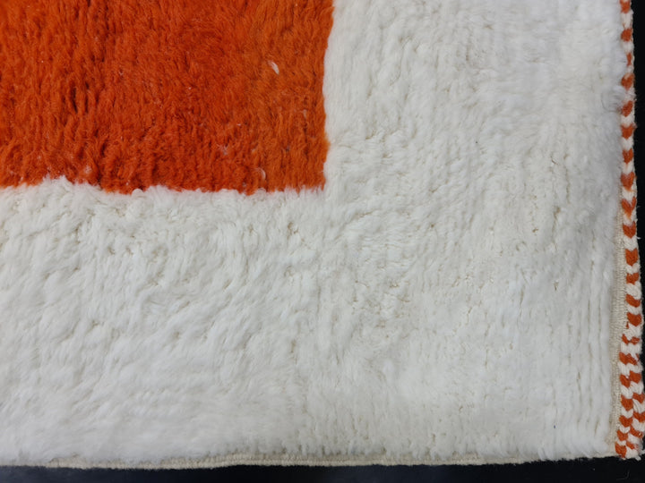 Authentic Beni Ourain Rug, Moroccan Handmade Rug, Berber Rug, Abstract Beniourain Rug, Sheep Wool rug, White And Orange Rug, Tapis marocain.