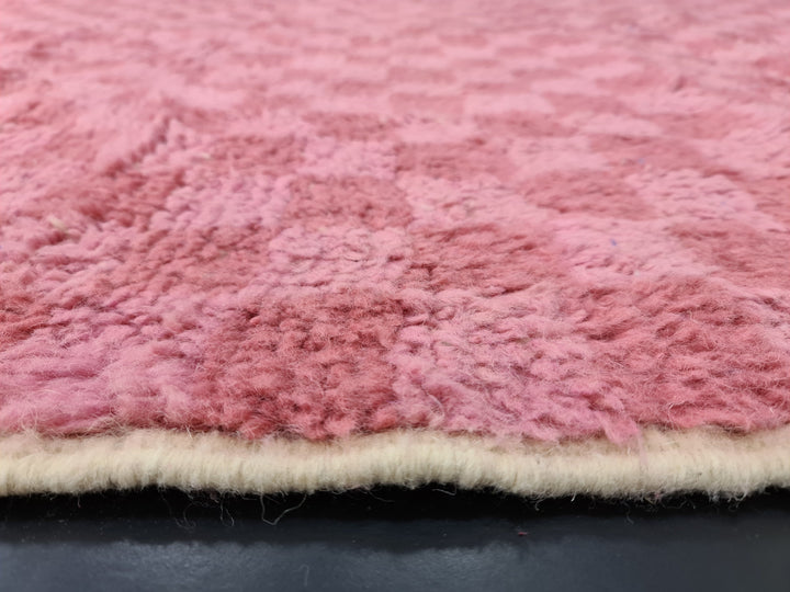 Amazing Beni Ourain Rug, Moroccan Handmade Rug, Beni Ouarain Carpet, Sheep Wool Rug, Authentic Berber Rug, Pink And Peach Rug, Checkered Rug