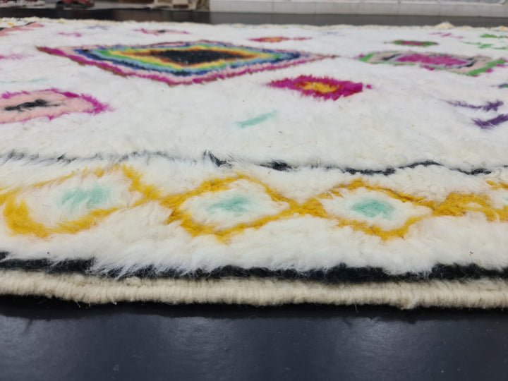 GORGEOUS BENIOURAIN RUG, Moroccan Handmade Rug, Geometric Rug, Sheep Wool Rug, Authentic White And Pink Rug, Berber Symbols Rug, Funky Rug