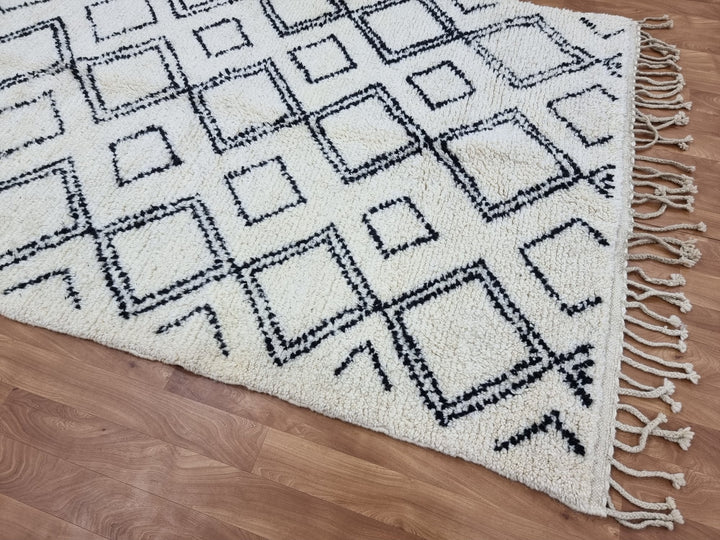 Beni Ouarain White black Moroccan rugs  Moroccan beni ourain rug Style  Morrocan rug Wool Berber design  Handmade rug  Berber Rugs Style