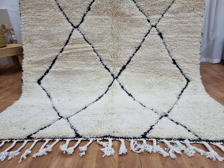 White black Beni Ouarain Moroccan rugs  Moroccan beni ourain rug Style  Morrocan rug Wool Berber design  Handmade rug  Berber Rugs Style