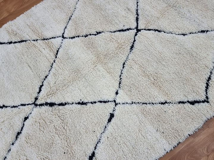 White black Beni Ouarain Moroccan rugs  Moroccan beni ourain rug Style  Morrocan rug Wool Berber design  Handmade rug  Berber Rugs Style