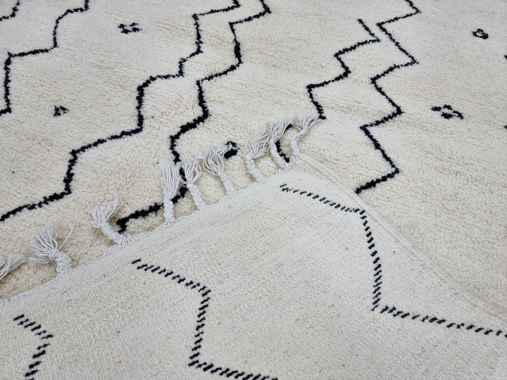 Beni Ouarain White black Moroccan rugs  Moroccan beni ourain rug Style  Morrocan rug Wool Berber design  Handmade rug  Berber Rugs Style