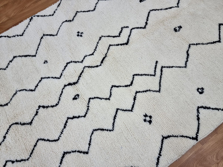 Beni Ouarain White black Moroccan rugs  Moroccan beni ourain rug Style  Morrocan rug Wool Berber design  Handmade rug  Berber Rugs Style