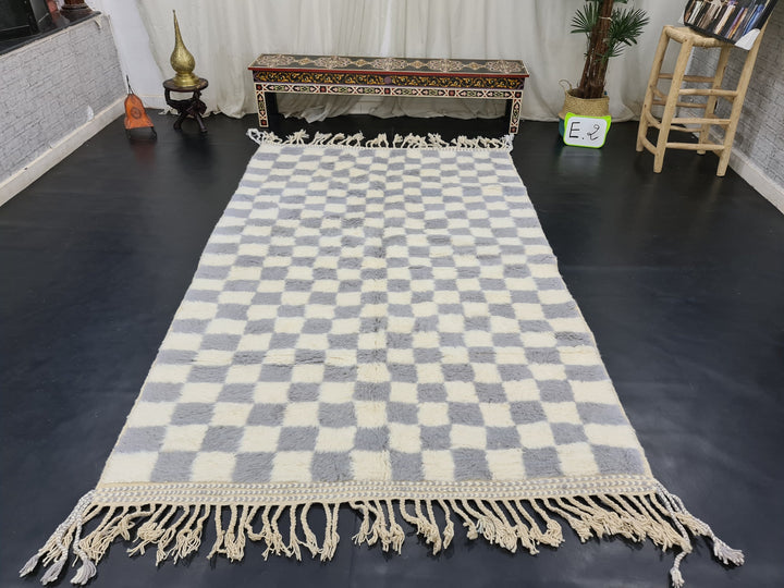 Gorgeous Beni Ourain Rug, Moroccan Handmade Carpet, White and Gray Rug, Tribal Rug, Authentic Berber Rug, Checkered Rug, Sheep Wool Rug.