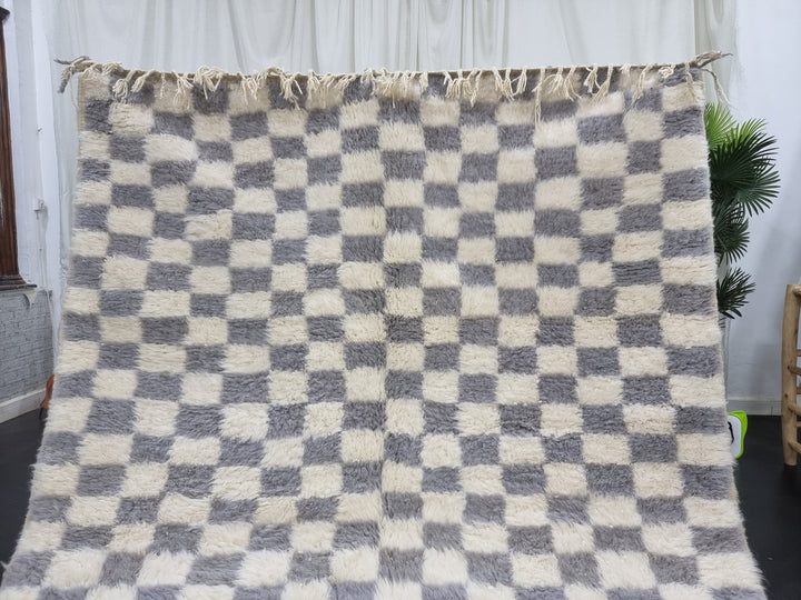 Unique Beni Ourain Rug, Moroccan Rug, Sheep Wool Rug, Checkered Rug, Authentic Wool Carpet, White and Gray Rug, Handmade Rug, Berber Rug.