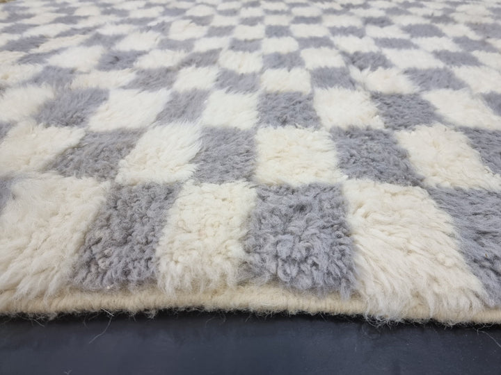 Unique Beni Ourain Rug, Moroccan Rug, Sheep Wool Rug, Checkered Rug, Authentic Wool Carpet, White and Gray Rug, Handmade Rug, Berber Rug.