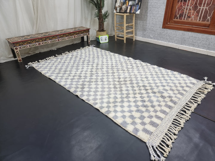 Gorgeous Beni Ourain Rug, Moroccan Handmade Carpet, White and Gray Rug, Tribal Rug, Berber Rug, Checkered Rug, Sheep Wool Rug Tapis berbere.