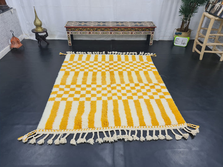 HANDMADE BERBER RUG Beni Ouarin Carpet Checkered Rug Moroccan Handmade Rug White And Mustard Carpet Moroccan Wool Rug Sheep Wool Rug.