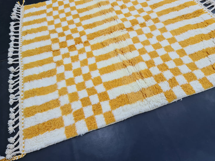 HANDMADE BERBER RUG Beni Ouarin Carpet Checkered Rug Moroccan Handmade Rug White And Mustard Carpet Moroccan Wool Rug Sheep Wool Rug.