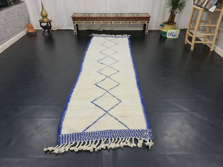 UNIQUE BENIOURAIN RUG, Handmade Rug,Moroccan Rug, Geometric White And Blue Rug, Beniourain Rug, Wool Rug, Handwoven Wool Rug,Azilal Carpet