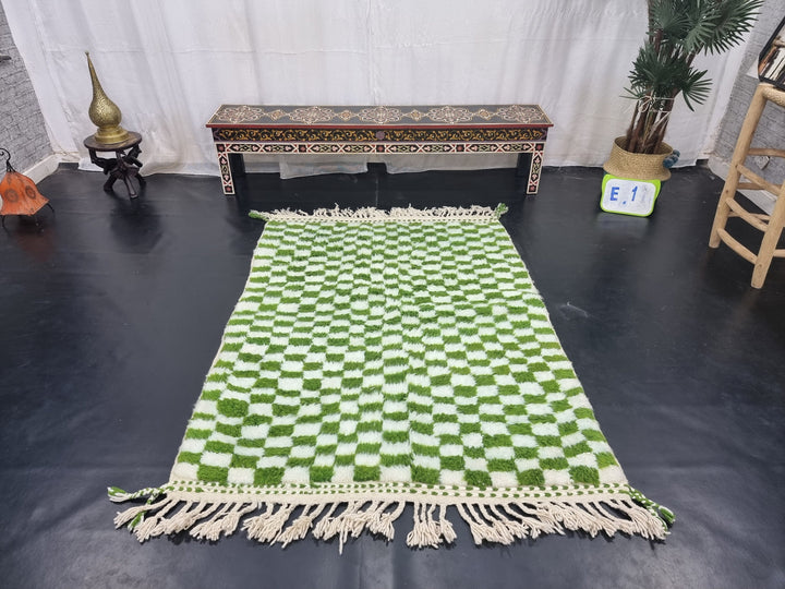 BEAUTIFUL BENIOURAIN RUG, Moroccan Handmade Carpet,Pear Green and White Rug, Berber Wool Rug, Berber Rug, Checkered Rug,Berber Handwoven Rug