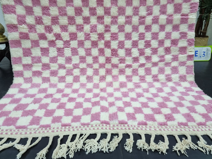 GORGEOUS BENIOURAIN RUG, Moroccan Handmade Carpet, Pink and White Rug, Berber Wool Rug, Berber Rug, Checkered Rug,Berber Handwoven Carpet