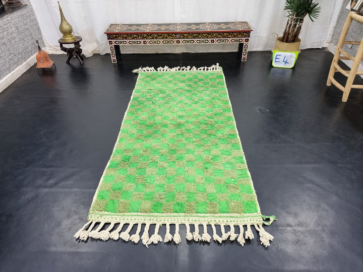 STUNNING BENIOURAIN RUG, Check Moroccan Rug, Berber Rug, Beniourain Carpet, Azilal Rug, Green Rug, Checker Rug, Handwoven Rug, Wool Carpet .