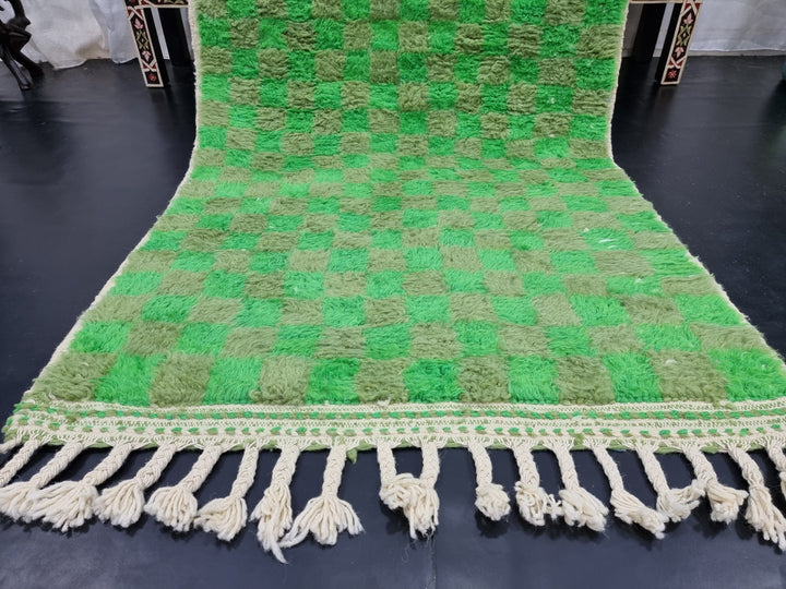 STUNNING BENIOURAIN RUG, Check Moroccan Rug, Berber Rug, Beniourain Carpet, Azilal Rug, Green Rug, Checker Rug, Handwoven Rug, Wool Carpet .