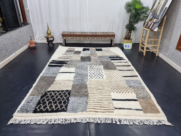 Unique Moroccan Rug, White, Black and Grey Rug, Beni Ourain Rug, Handmade Wool, Plush Berber Rug, Abstract Wool Rug, Authentic Moroccan Rug.