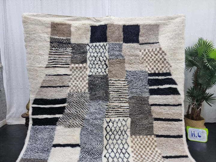 Unique Moroccan Rug, White, Black and Grey Rug, Beni Ourain Rug, Handmade Wool, Plush Berber Rug, Abstract Wool Rug, Authentic Moroccan Rug.