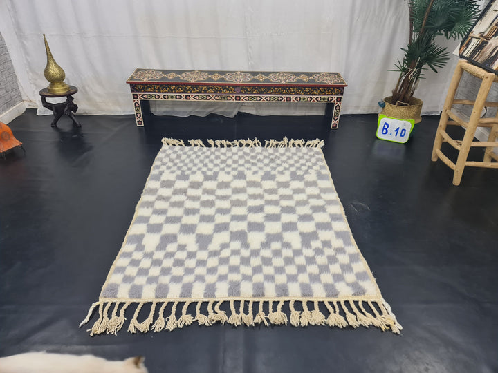 UNIQUE BENIOURAIN RUG, Moroccan Handmade Carpet, Gray And White Rug, Berber Wool Rug, Berber Rug, Checkered Rug, Berber Handwoven Carpet