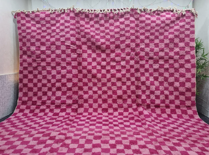 STUNNING BENIOURAIN RUG, Moroccan Rug, Sheep Wool Rug, Checkered Rug, Pink And Dark Pink Rug, Handmade Rug, Berber Rug, Handwoven Carpet .