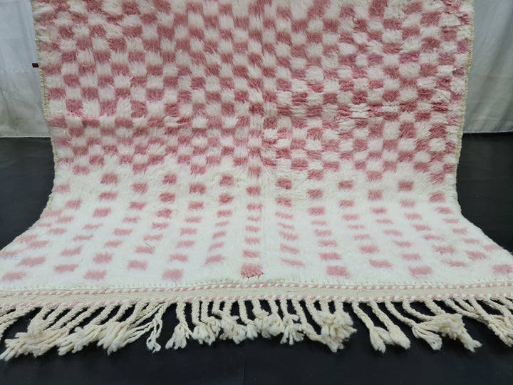 UNIQUE BENIOURAIN RUG, Moroccan Handmade Carpet, Faded Pink And White Rug, Berber Wool Rug, Berber Rug,Checkered Rug,Berber Handwoven Carpet