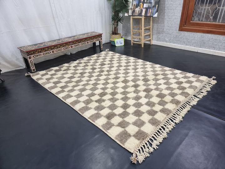 UNIQUE BENIOURAIN RUG, Check Moroccan Rug, Berber Rug, Beniourain Carpet, Azilal Rug, Brown And Beige Rug, Checker Rug, Handwoven Wool Rug .