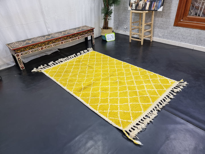 STUNNING BENIOURAIN RUG, Moroccan Handmade Carpet, Yellow And White Rug, Berber Wool Rug, Berber Rug, Geometric Rug,Berber Handwoven Carpet