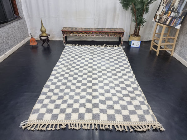 AMAZING MOROCCAN RUG ,Beni Ourain Rug , White And Gray Handmade WoolRug,Berber Rug, Checkered Rug, Azilal Berber Rug, Handwoven Carpet