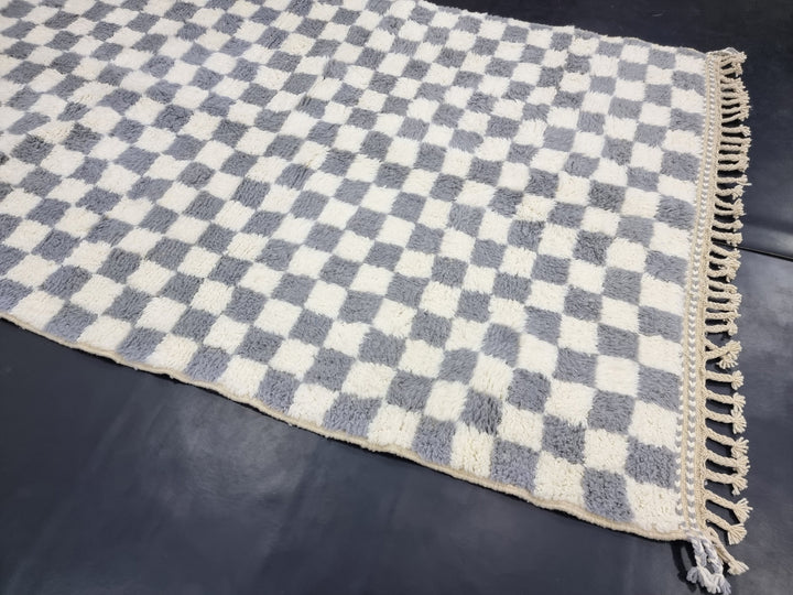 AMAZING MOROCCAN RUG ,Beni Ourain Rug , White And Gray Handmade WoolRug,Berber Rug, Checkered Rug, Azilal Berber Rug, Handwoven Carpet