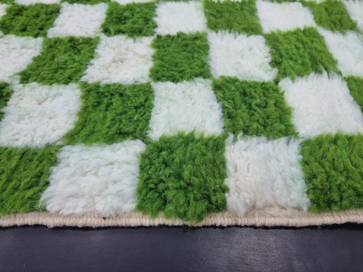 UNIQUE BENIOURAIN RUG, Moroccan Handmade Carpet, India Green And White Rug, Berber Wool Rug, Berber Rug, Checkered Rug,Berber Handwoven Rug