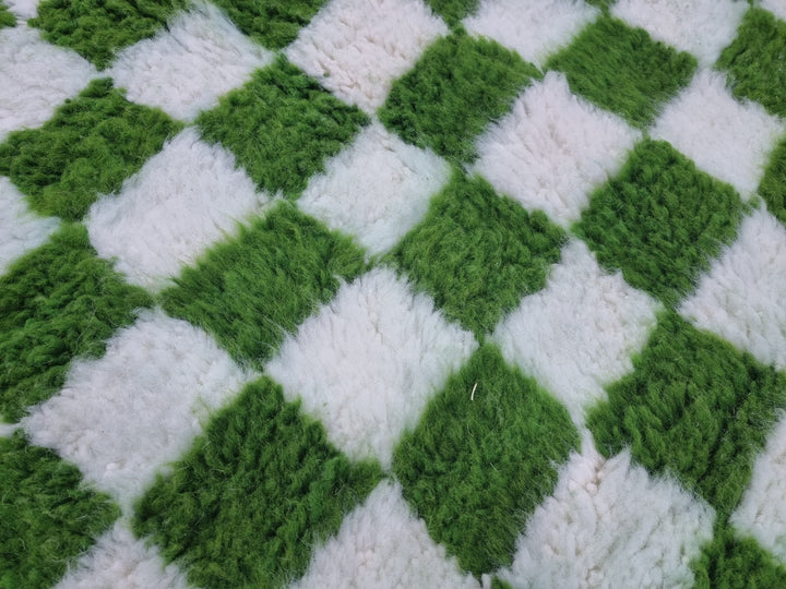 UNIQUE BENIOURAIN RUG, Moroccan Handmade Carpet, India Green And White Rug, Berber Wool Rug, Berber Rug, Checkered Rug,Berber Handwoven Rug