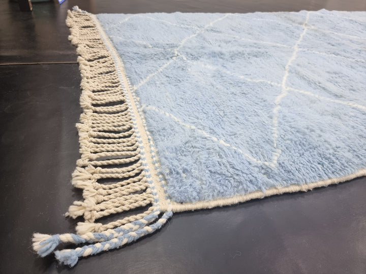 AUTHENTIC BENIOURAIN RUG, Handmade Rug, Moroccan Rug, , Geometric White And Baby Blue Rug, Beniourain Rug, Wool Rug, Handmade Rug.