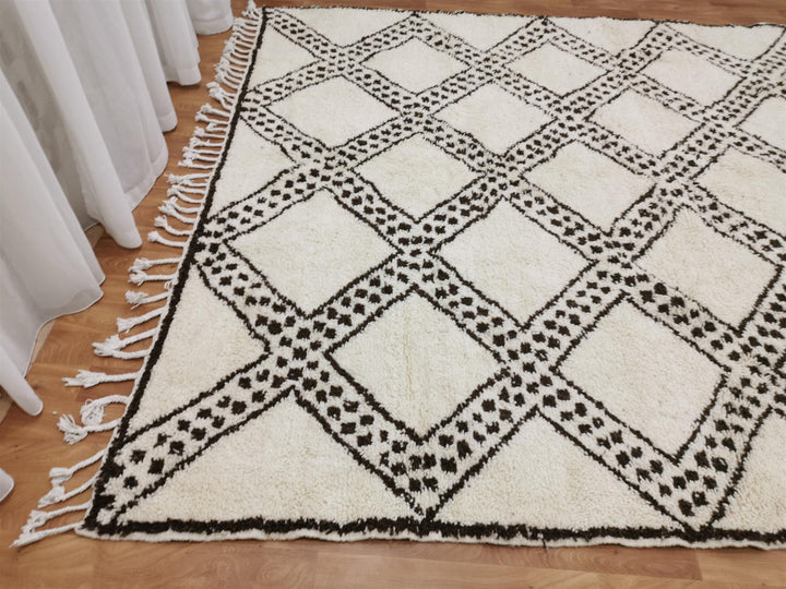 Beni Ouarain White black Moroccan rugs  Moroccan beni ourain rug Style  Morrocan rug Wool Berber design  Handmade rug  Berber Rugs Style