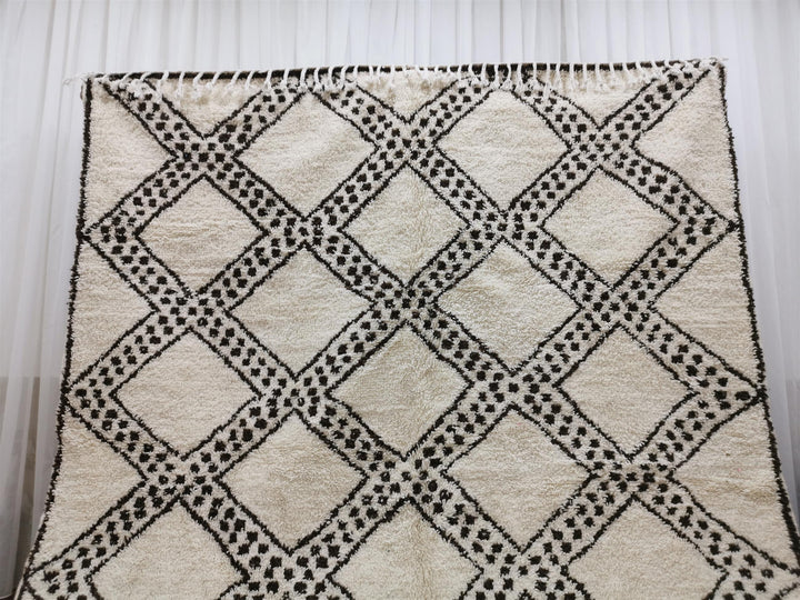 Beni Ouarain White black Moroccan rugs  Moroccan beni ourain rug Style  Morrocan rug Wool Berber design  Handmade rug  Berber Rugs Style