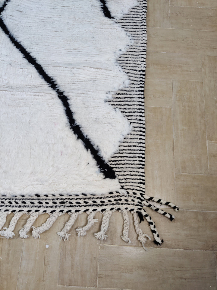 Black rug, Woven rug, Beni ourain rug, Berber rug, Moroccan rug, Area rug, Berber carpet, White wool rug, Handknotted rug, Boho teppich