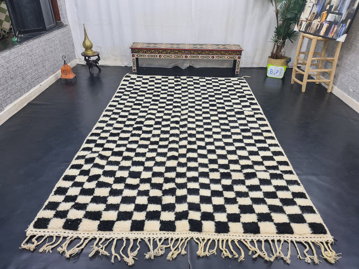 BEAUTIFUL BENIOURAIN RUG, Moroccan Handmade Carpet , Black And White Rug, Berber Wool Rug,Checkered Rug,Berber Handwoven Azilal Carpet .