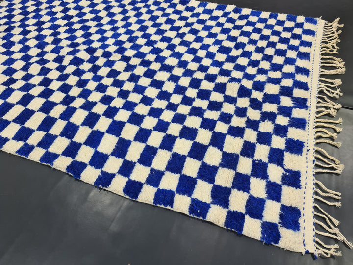 WONDERFUL BENIOURAIN RUG, Moroccan Handmade Carpet , Royal Blue and White Rug,Berber Wool Rug, Checkered Rug, Azilal Berber Handwoven Rug