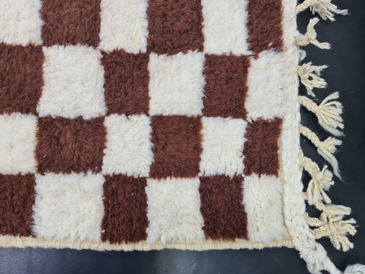 BEAUTIFUL BENIOURAIN RUG, Moroccan Handmade Carpet , Brown And White Rug, Berber Wool Rug, Berber Rug, Checkered Rug,Berber Handwoven Rug