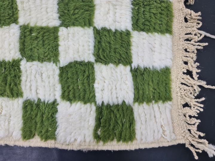 BEAUTIFUL BENIOURAIN RUG, Moroccan Handmade Carpet, White and Pine Green, Small CheckRug, Wool Rug, Berber Rug, Checkered Rug, Handwoven Rug