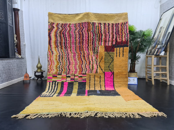 GORGEOUS MOROCCAN RUG, Moroccan Boujaad Rug , Yellow And PinkTribal rug,Moroccan Rug,Striped And Zigzag Boujad Rug, Berber Wool Carpet .