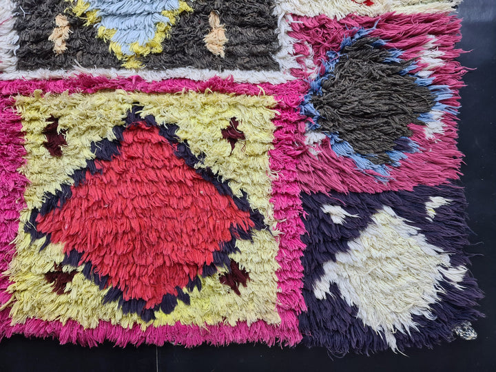 artistic moroccan rug, authentic rug, geometric , handmade carpet ,colorful  moroccan rug, berber carpet, handwoven wool rug